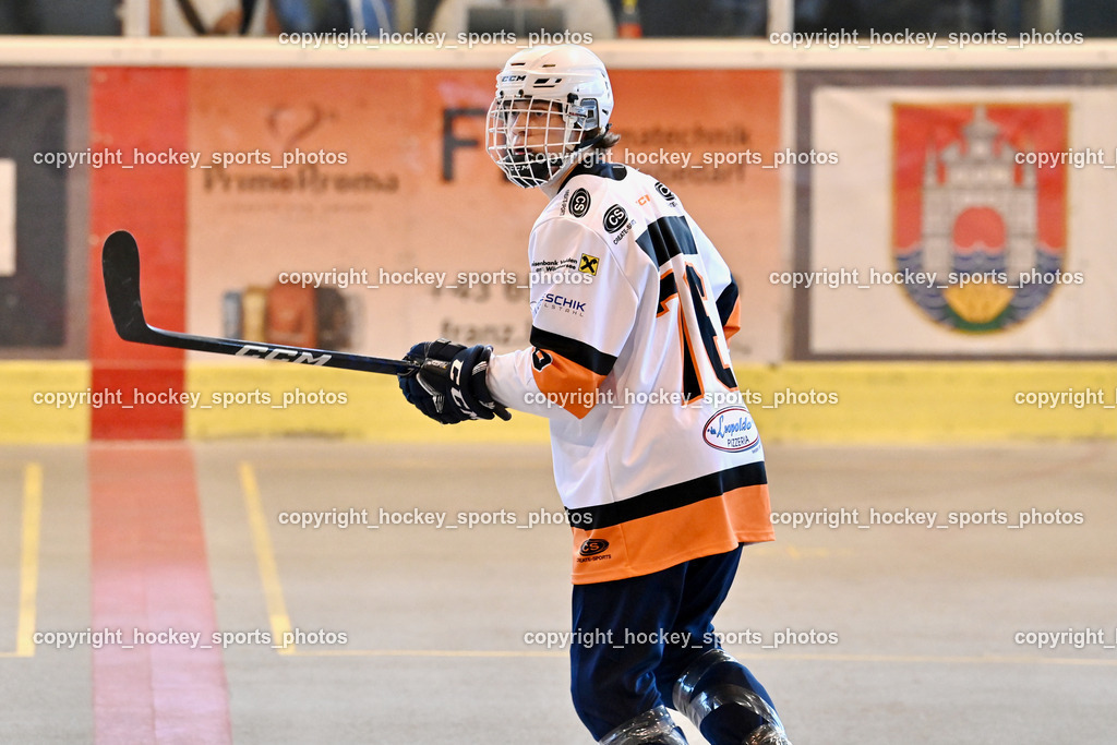 Team Zehenthof vs. ASKÖ Hockey Villach | #76 Floriantschitz Lukas, Team Zehenthof vs. ASKÖ Hockey Villach, Team Zehenthof vs. ASKÖ Hockey Villach am 01.06.2025 in Velden (Eishalle Velden ), Austria, (Photo by Bernd Stefan)