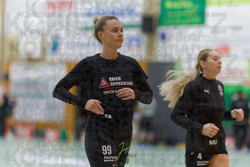 Frauen Oberliga Mitte (HHV); HSG Kleenheim/Langgöns II - HSG Eibelshausen/Ewersbach | Frauen Oberliga Mitte (HHV); HSG Kleenheim/Langgöns II - HSG Eibelshausen/Ewersbach am 01.11.2025 in Oberkleen (Weidig-Halle)Photo © 2025 - Jörg Heinrich - Realisiert mit Pictrs.com