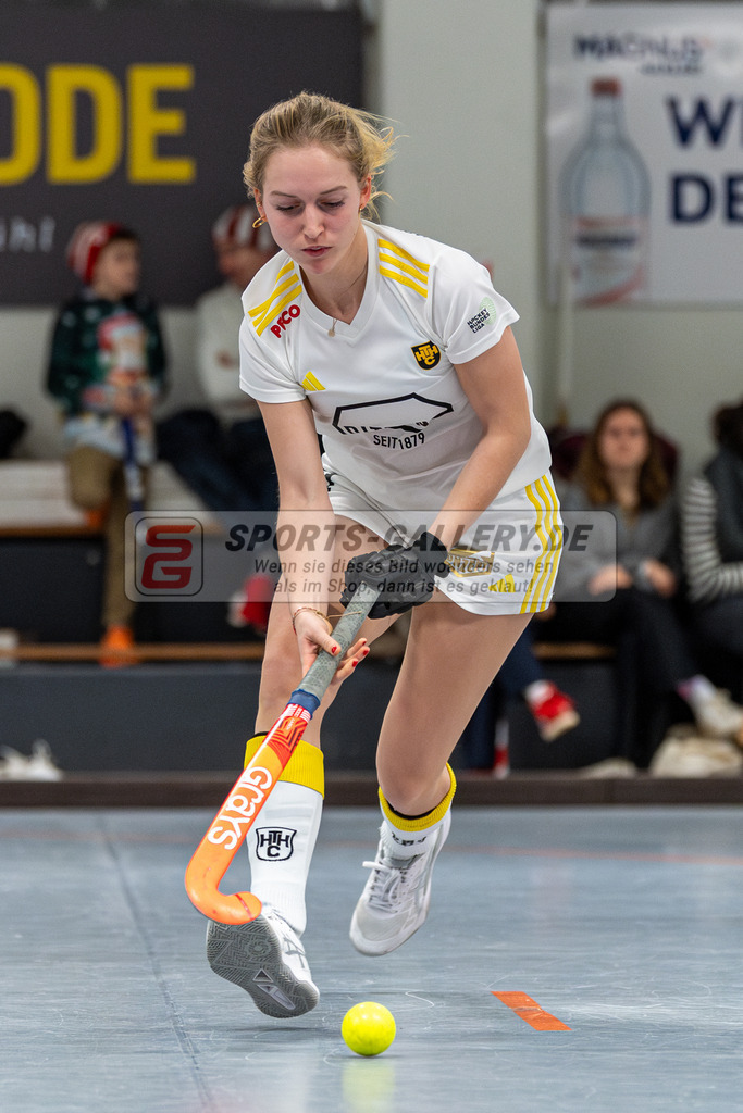 SM_2024-12-20-D85_-553 | 1.Bundesliga Hallenhockey  (W) DCADA - HTHC / 6:5 (3:3)