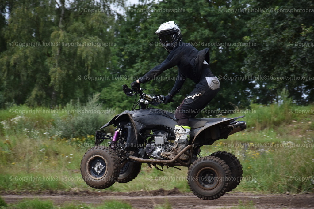 DSC_0874 | Sportfotografie , Motorsport, Motoross, Reitsport, Mointainbike, Enduro,
Landschaft , Outdoor, Eventfotografie, Landschaft, Bilder online bestellen - Realisiert mit Pictrs.com