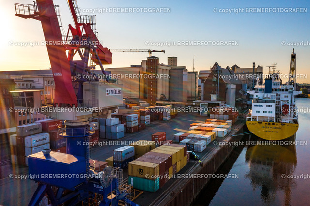 DJI_0653 | Eine Hommage an Bremen. Einzigartige Fotografien und Drohnenaufnahmen von Bremer Fotografen zum Staunen und auch zum Kaufen.