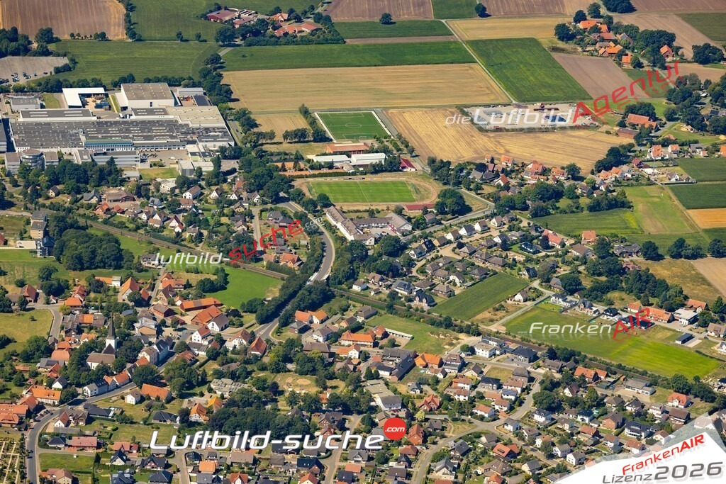 Die Luftaufnahme Dielingen - Stemwede wurde 2022 vom Flugzeug aus (keine Drohne) erstellt. Hohe Auflösung -für große Poster und Wandbilder geeignet - Garantiert!