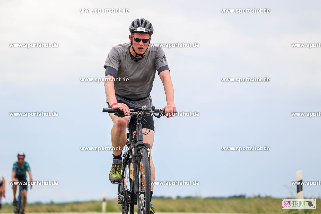 BR8A4033 | Stadttriathlon Erding 2025. #yourpictrs #sportshot_your_pictrs @Sportshotphotography #stadttriathlonerding Copyright: www.sportshot.de