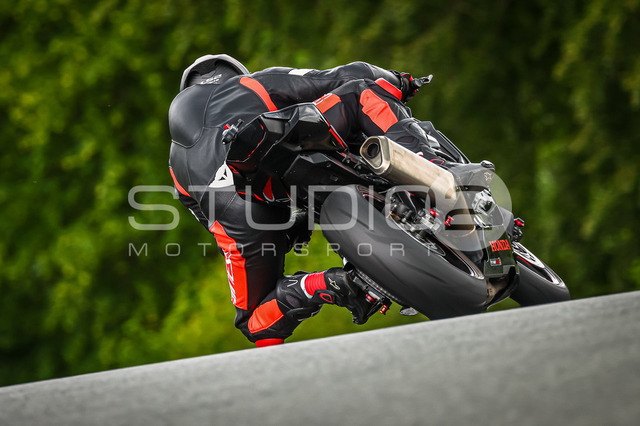 0087-260606BB-030_87 | Deine Full-Service-Agentur für ✔️Videoproduktionen und ✔️Motorsportfotografie Jetzt Angebot anfragen!