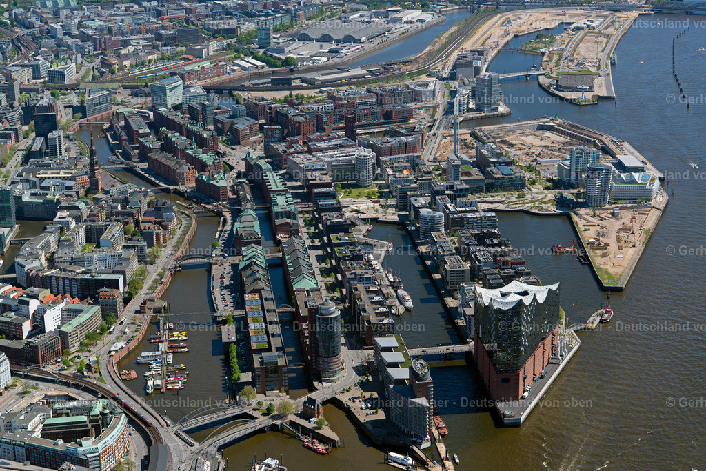 3801163 | Hafen City mit Speicherstadt und Elbphilharmonie, Freie und Hansestadt Hamburg
