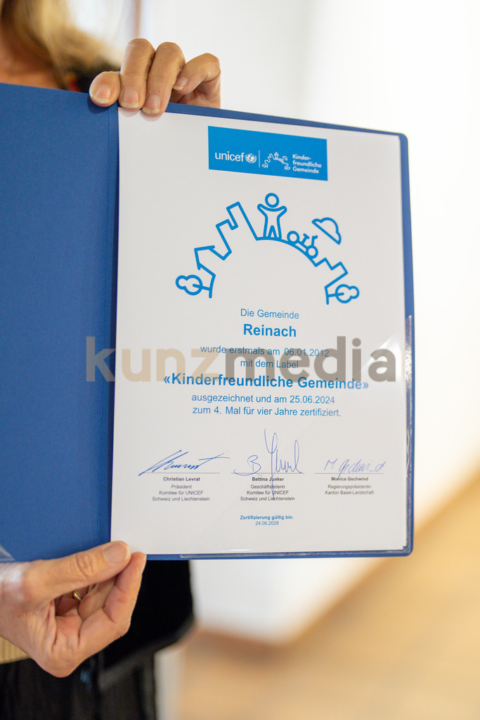 043_UNICEF-Label kinderfreundliche Gemeinde_kunzmedia.ch | OnlineShop für Bilder kunzmedia.ch