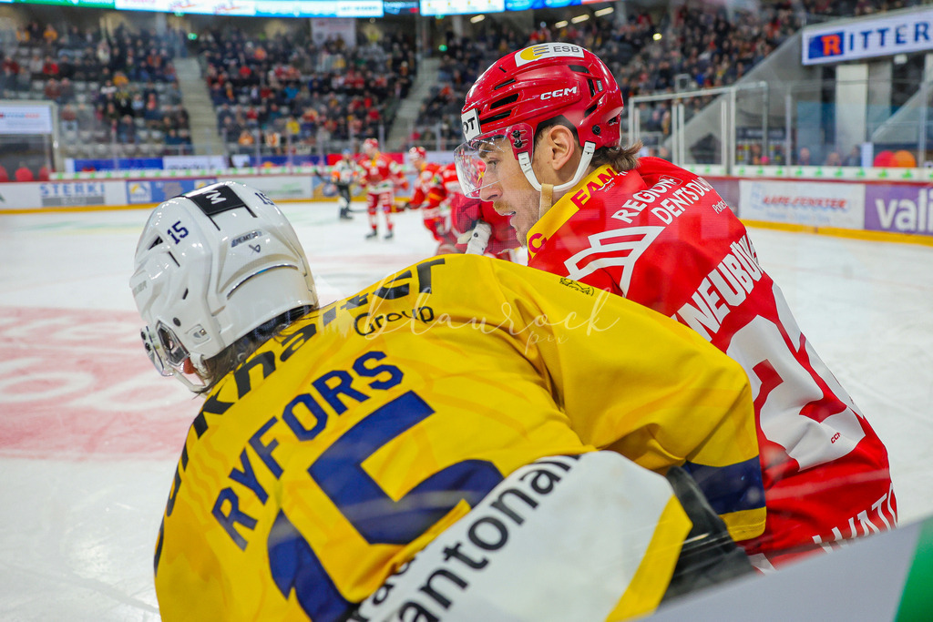 EHCB vs HCD 20260106_wb-0578 | Sportbilder, Sportfotograf, Hochzeits- und Eventfotografin, Flugshows, Portraits und Tiershooting, Aviation, Downhill, Nationalleague, Swissleague, International