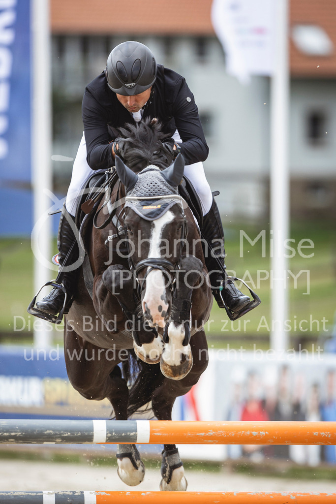 240714_BHO_M2-Spr-2-324 | Deine schönsten Turniermomente als professionelle Fotos! Entdecke hochwertige Pferdesport-Fotografie im Online-Shop. Jetzt Fotos finden & bestellen!