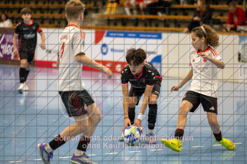 20260105_102451_0228 | 1.FC Nürnberg vs. 1.Göppinger SV (schwarz)GSV Masters - Fahrschule Traffic Cup in der EWS-Arena, Nördliche Ringstraße 87, 73033 Göppingen - 05.01.2026Foto: PhotoPeet-Sportfotografie/Peter Harich