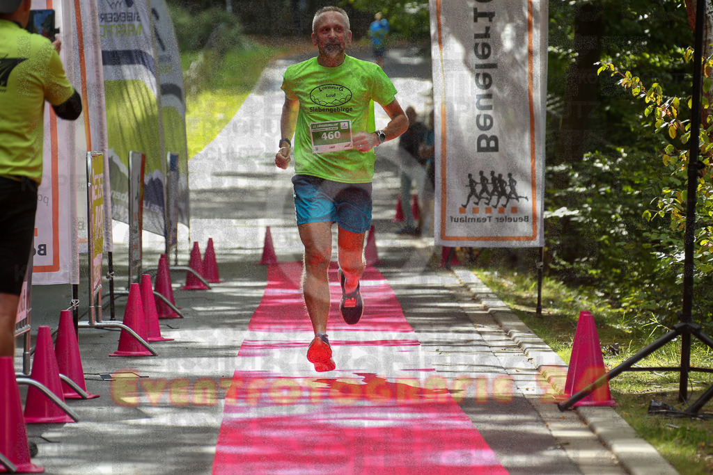 250914_1142_EX1_1431 | Sportfotografie im Rhein-Sieg Kreis, Köln, Bonn, NRW, Rheinland Pfalz, Hessen, etc. Unser Tätigkeitsfeld umfasst den Laufsport vom Volkslauf über den Marathon, Duathlon, Triathon bis zum Ultralauf wie Kölnpfad Ultra oder Schindertrail.