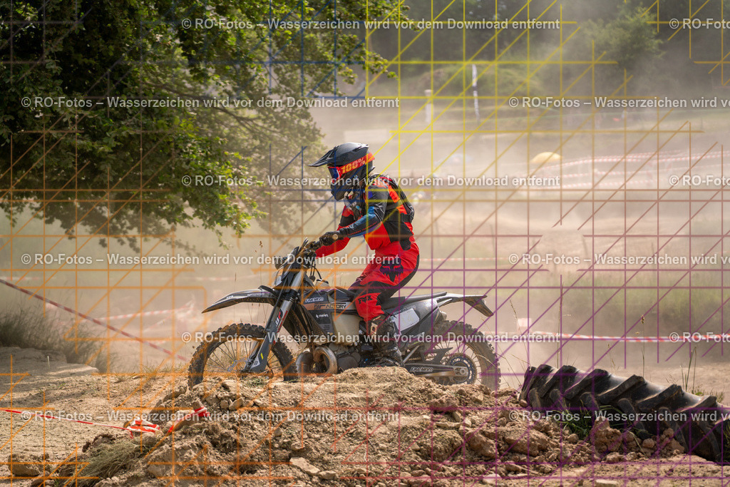 Niederwürzbach 3 Lauf-1070 | Sportfotografie von RO-Fotos: Motorsport, Motocross, Enduro, Laufveranstaltungen und Triathlon. Professionelle Fotos von Sportlern und Events. - Realisiert mit Pictrs.com