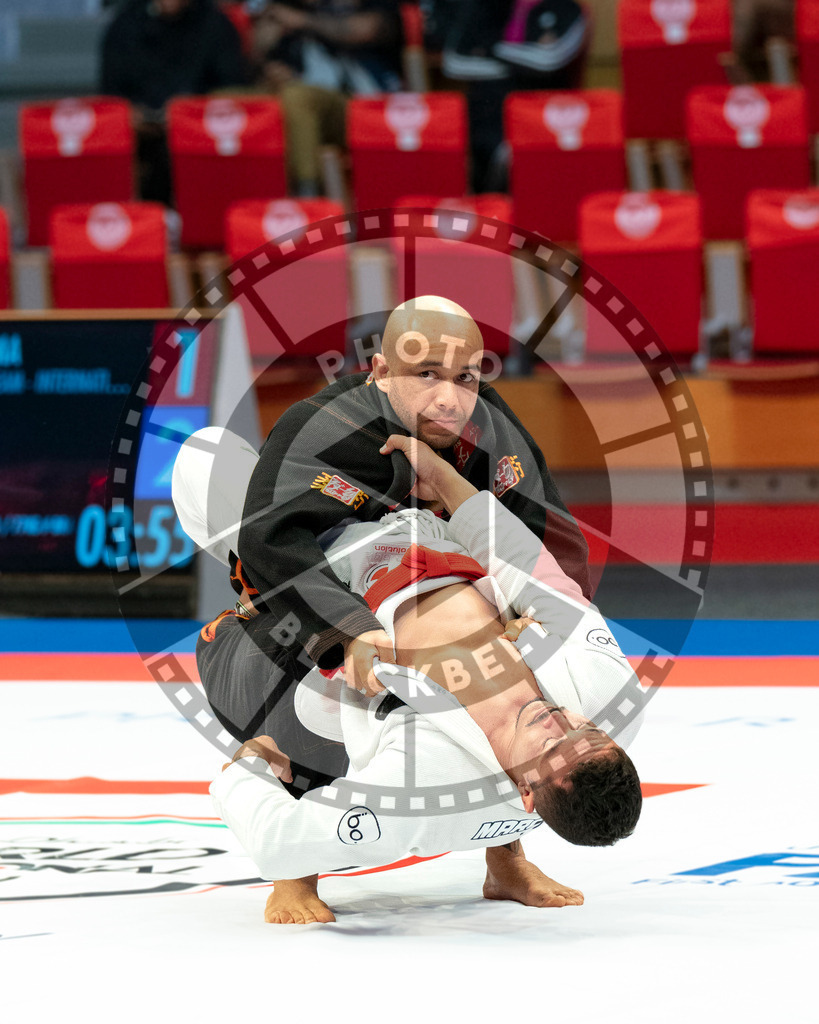 20231106PBB0633 | Fighters compete during the AJP World Master Championship in the Mubadala Arena in Abu Dhabi, Arab United Emirates, on November 6, 2023.