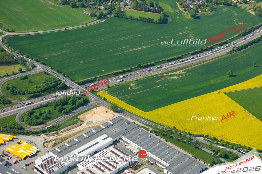 Die Luftaufnahme Hartmannsgrün - Treuen wurde 2022 vom Flugzeug aus (keine Drohne) erstellt. Hohe Auflösung -für große Poster und Wandbilder geeignet - Garantiert!