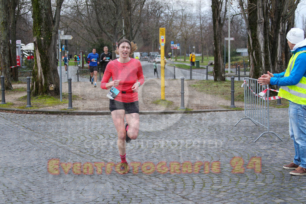 231231_1017_EV4_8302 | Sportfotografie im Rhein-Sieg Kreis, Köln, Bonn, NRW, Rheinland Pfalz, Hessen, etc. Unser Tätigkeitsfeld umfasst den Laufsport vom Volkslauf über den Marathon, Duathlon, Triathon bis zum Ultralauf wie Kölnpfad Ultra oder Schindertrail.