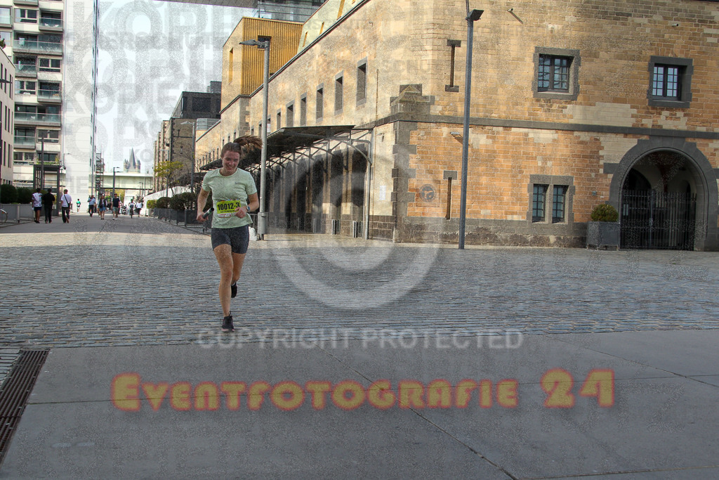 250920_1559_EV4_9655 | Sportfotografie im Rhein-Sieg Kreis, Köln, Bonn, NRW, Rheinland Pfalz, Hessen, etc. Unser Tätigkeitsfeld umfasst den Laufsport vom Volkslauf über den Marathon, Duathlon, Triathon bis zum Ultralauf wie Kölnpfad Ultra oder Schindertrail.