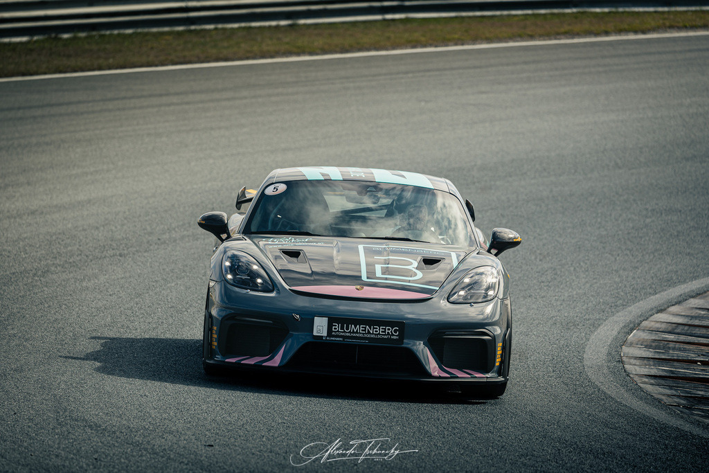 R6AT0658 _Alexander Tschuncky | Entdecken Sie die faszinierende Welt von Alexander Tschuncky Arts: Kreative Fotografie, atemberaubende Automobilkunst und hochwertiger Bilderdruck. Lassen Sie sich inspirieren! - Realisiert mit Pictrs.com