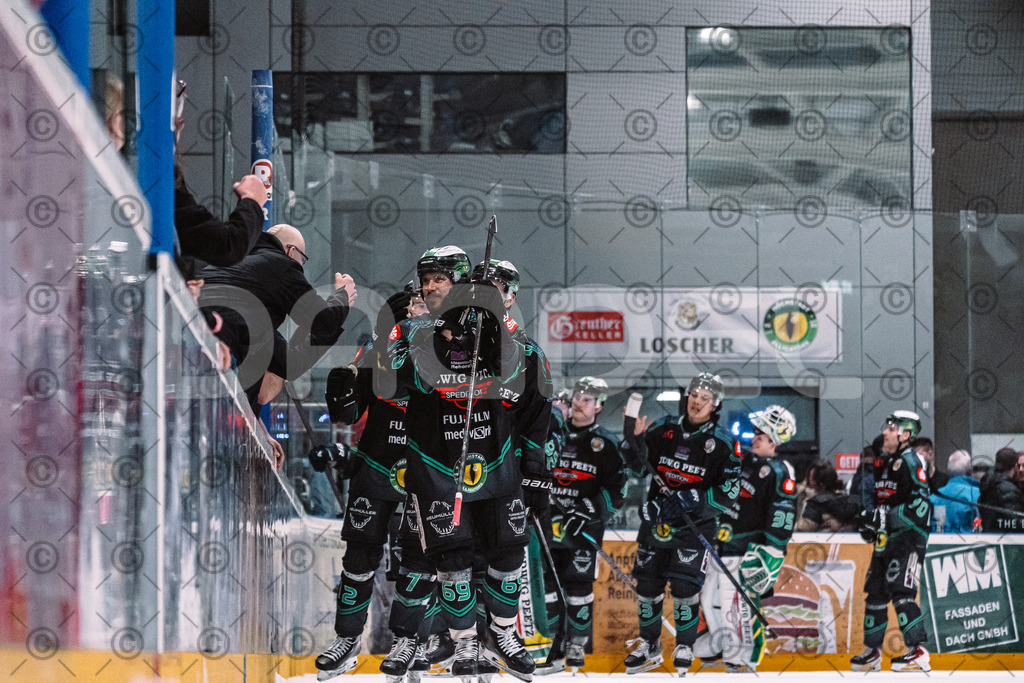 Alligators_vs_Selb_27_02_2026-57 | Höchstadt Alligators Fotogalerie: Eishockey-Action aus Franken. Professionelle Spielfotos, Portraits & Stadionbilder zum Download. Jetzt entdecken! - Realisiert mit Pictrs.com