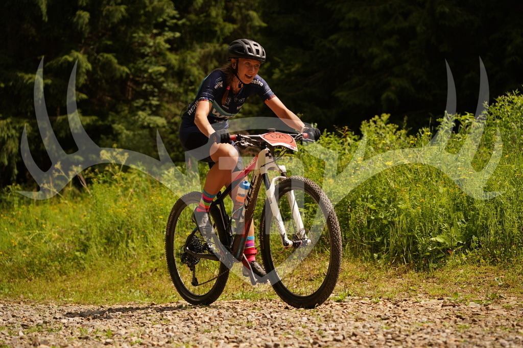 A9_05295 | Fotogalerie der Treibjagd im Dunkelwald - Dein MTB Etappenrennen im Erzgebirge - Realisiert mit Pictrs.com