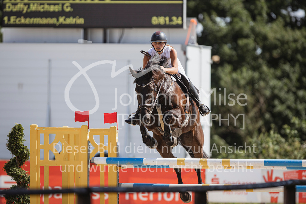 240628_LüPfSpTa_S1-Spr-106 | Deine schönsten Turniermomente als professionelle Fotos! Entdecke hochwertige Pferdesport-Fotografie im Online-Shop. Jetzt Fotos finden & bestellen!