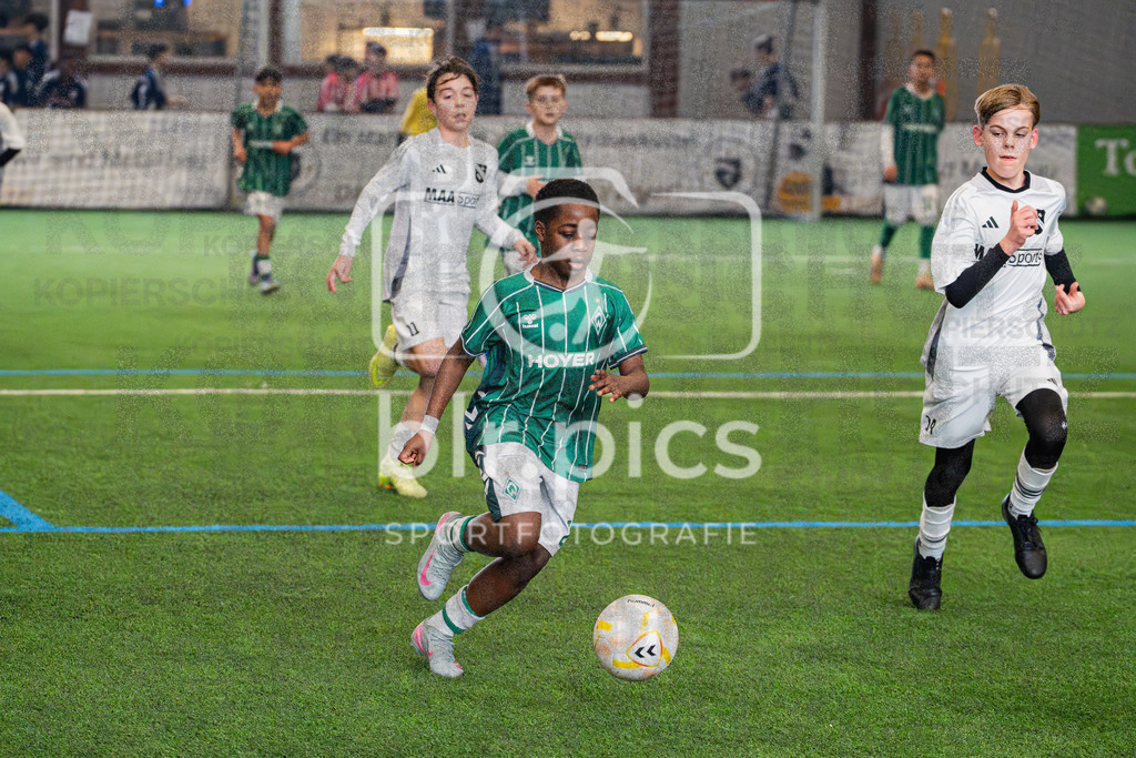 blr.pics-382 | Professionelle Fußball- und Sportfotografie. Spielbilder online ansehen und kaufen – Einzelbilder oder komplette Galerien in hoher Qualität. - Realisiert mit Pictrs.com