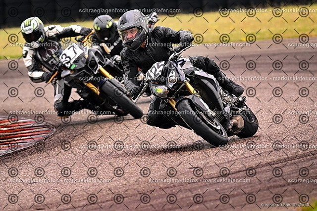 25bt02-0113 | markuskiefer.com - Realisiert mit Pictrs.com
