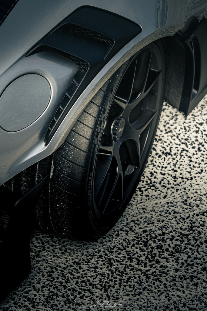 R6AT3270 _Alexander Tschuncky | Entdecken Sie die faszinierende Welt von Alexander Tschuncky Arts: Kreative Fotografie, atemberaubende Automobilkunst und hochwertiger Bilderdruck. Lassen Sie sich inspirieren! - Realisiert mit Pictrs.com