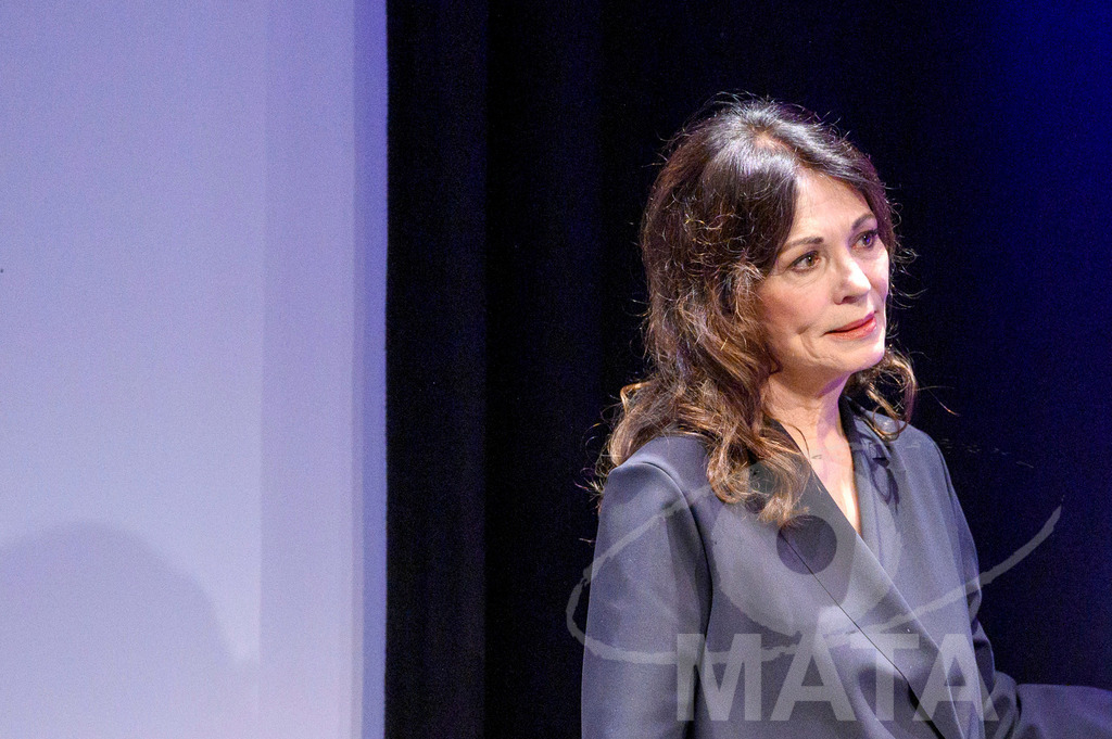 _DWA8211 | Schauspielerin Iris Berben als Ehrenpreisträgerin beim 28. Filmfestival Türkei Deutschland am 08.3.2024  in Nürnberg - Realisiert mit Pictrs.com