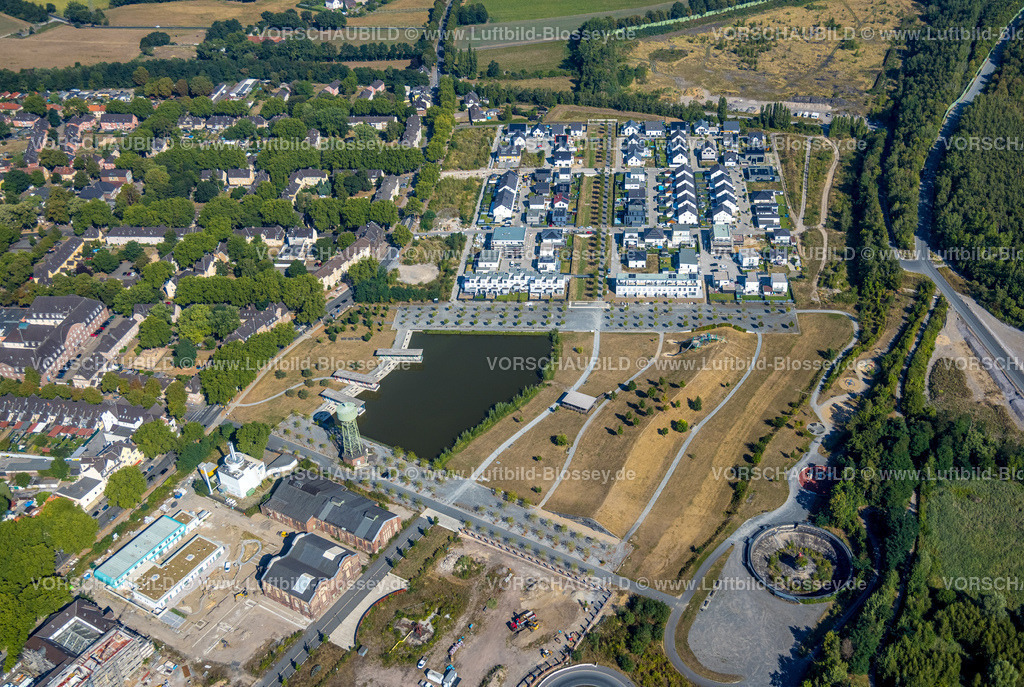 Dinslaken220806604 | Luftbild, Bergpark Lohberg, Neubau Wohnsiedlung Im Kauenkorb, Baumallee, Oberlohberg, Dinslaken, Ruhrgebiet, Nordrhein-Westfalen, Deutschland