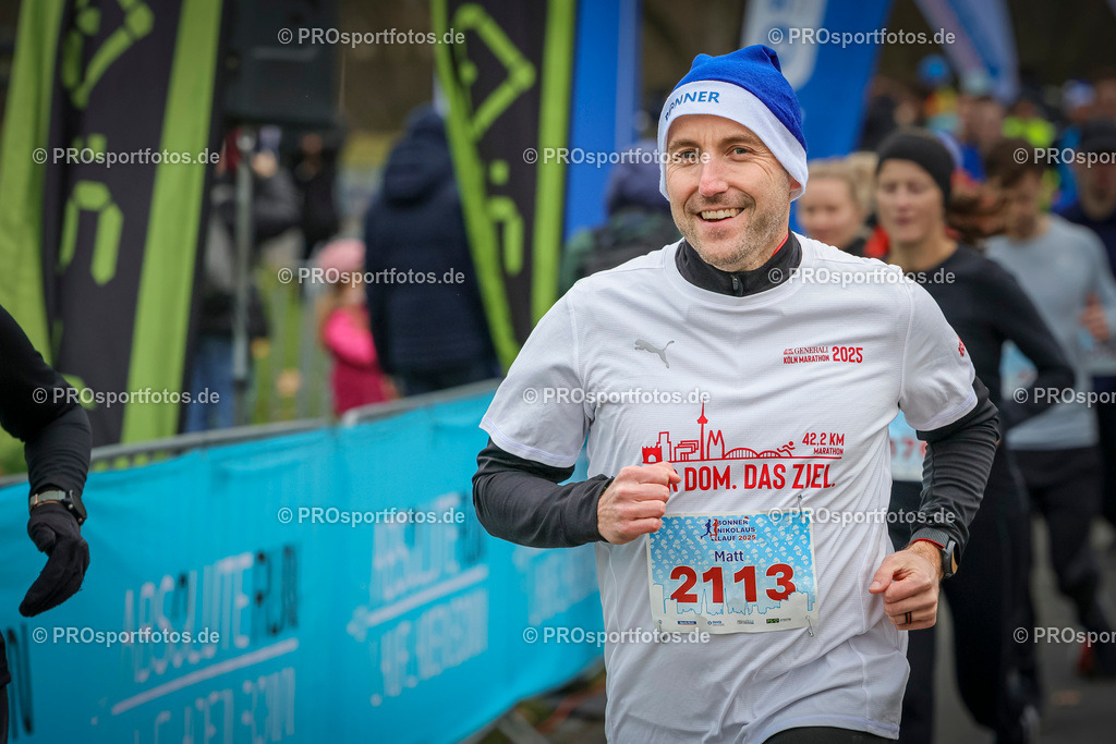 6. Bonner Nikolauslauf; Bonn, 14.12.2025 | Impressionen vom 6. Bonner Nikolauslauf am 14.12.2025 in Bonn (Nordrhein-Westfalen). 