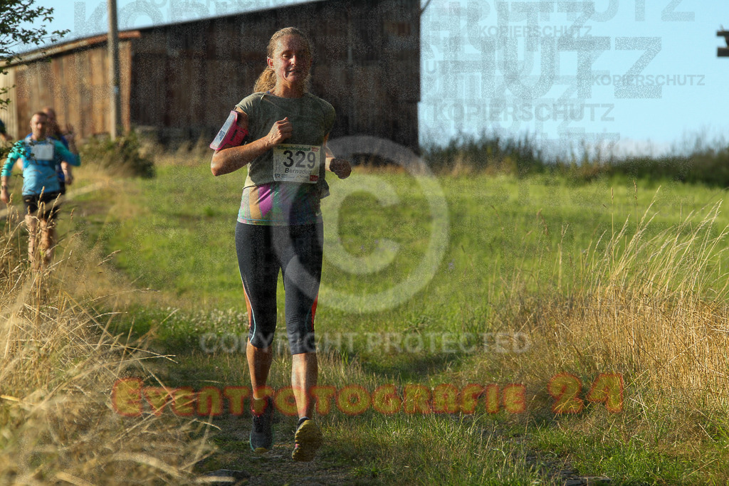 250801_1924_EV4_8612 | Sportfotografie im Rhein-Sieg Kreis, Köln, Bonn, NRW, Rheinland Pfalz, Hessen, etc. Unser Tätigkeitsfeld umfasst den Laufsport vom Volkslauf über den Marathon, Duathlon, Triathon bis zum Ultralauf wie Kölnpfad Ultra oder Schindertrail.