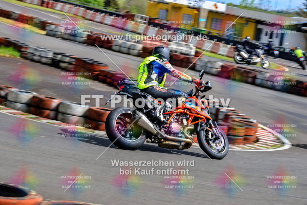 _OTO3657 | Hier findet Ihr Bilder von Touristenfahrten auf der Nürburgring Nordschleife oder von anderen Veranstaltungen die ich besucht habe. Viel Spass beim Durch Schauen 