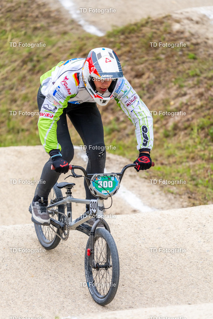 BayBMX2026-05367 | Fotogalerie von Thomas Dettweiler mit Eventbildern und lizenzfreien Fotos. Perfekt als Wandbild, für Büro, Website oder private Nutzung. - Realisiert mit Pictrs.com
