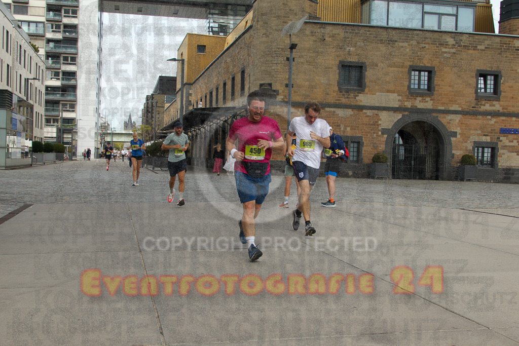 250920_1324_EV4_5409 | Sportfotografie im Rhein-Sieg Kreis, Köln, Bonn, NRW, Rheinland Pfalz, Hessen, etc. Unser Tätigkeitsfeld umfasst den Laufsport vom Volkslauf über den Marathon, Duathlon, Triathon bis zum Ultralauf wie Kölnpfad Ultra oder Schindertrail.