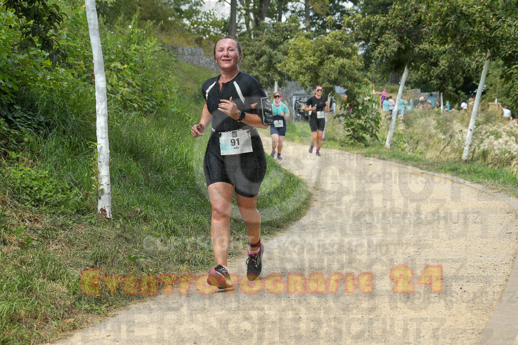 250824_1253_EX1_0849 | Sportfotografie im Rhein-Sieg Kreis, Köln, Bonn, NRW, Rheinland Pfalz, Hessen, etc. Unser Tätigkeitsfeld umfasst den Laufsport vom Volkslauf über den Marathon, Duathlon, Triathon bis zum Ultralauf wie Kölnpfad Ultra oder Schindertrail.