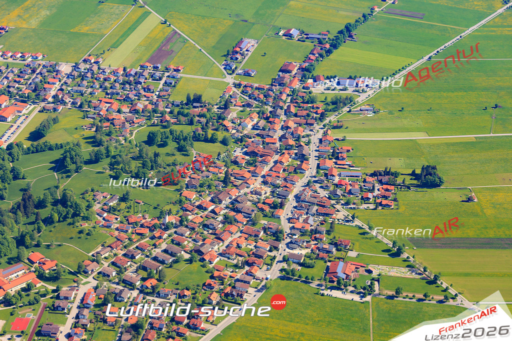 Luftbild von Schwangau Schwangau - Luftaufnahme wurde 2015 von https://frankenair.de mittels Flugzeug (keine Drohne) erstellt - die Geschenkidee