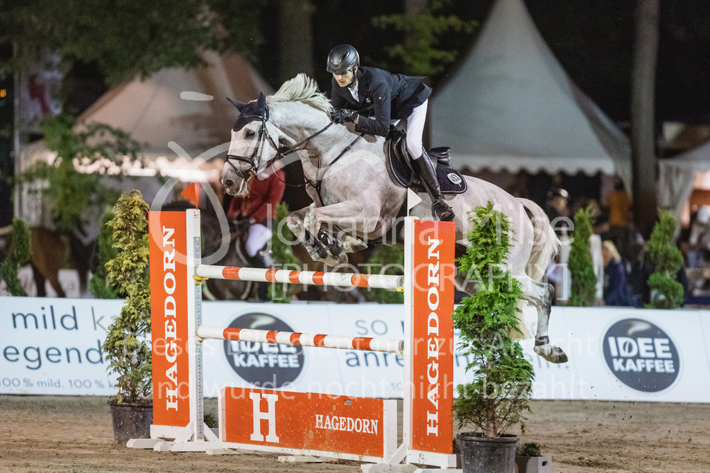 220909_OWLCh_GroßeTour-544 | Deine schönsten Turniermomente als professionelle Fotos! Entdecke hochwertige Pferdesport-Fotografie im Online-Shop. Jetzt Fotos finden & bestellen!