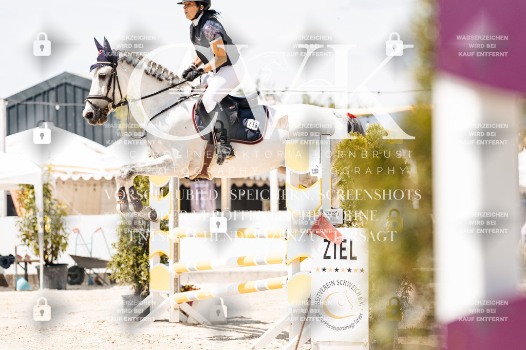 CK907443 | Turnierfotografie Pferdefotografie Trier Rheinland-Pfalz Pferdesport Reitsport Tierfotografie Sportfotografie Pferdevideo Pferdevideografie Equestrianvideography equestrianphotography  - Realisiert mit Pictrs.com