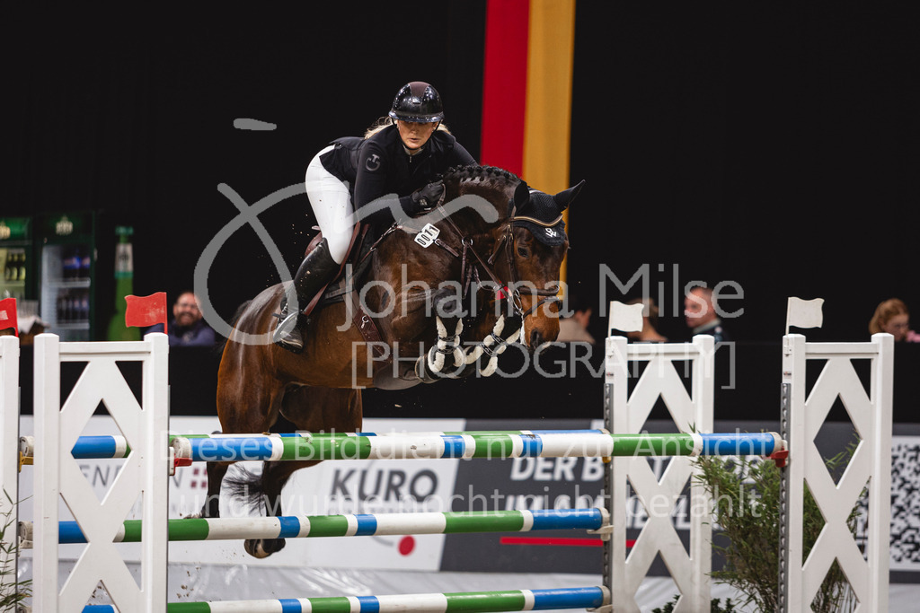 241103_Oldenburg_FinaleYoungster-618 | Deine schönsten Turniermomente als professionelle Fotos! Entdecke hochwertige Pferdesport-Fotografie im Online-Shop. Jetzt Fotos finden & bestellen!