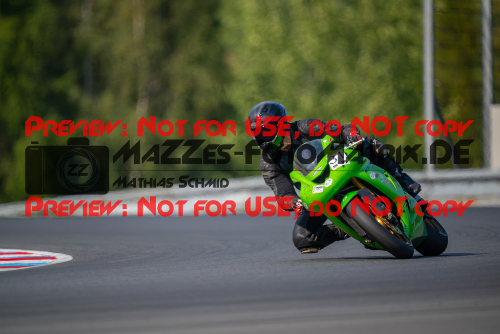 MaZZes-Fotomatrix-20260805-521933 | OPEN