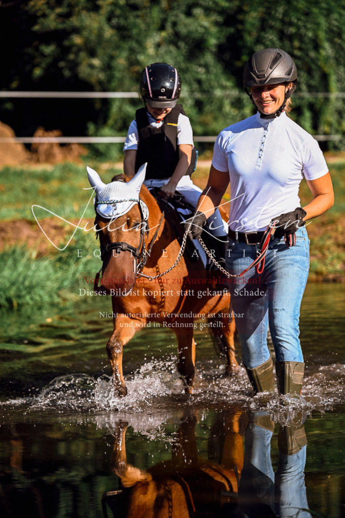 DSC_0492 | Pferde- und Turnierfotografie in Westsachsen. Pferdeportraits, Auftragszeichnungen und intuitive Kunst.