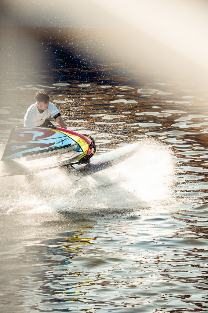 Kieler WOCHE Tow In Windsurf - @art_tokarev dpmedia (30 von 63) | dp-photography - Realisiert mit Pictrs.com
