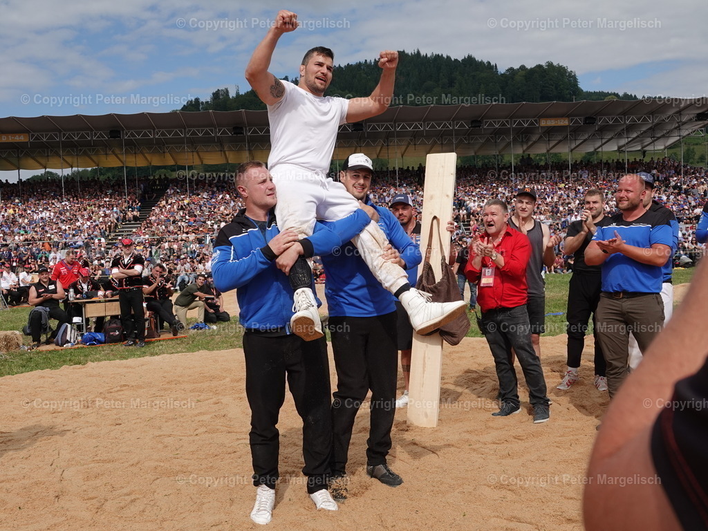 DSC05088 | Schwingen - Realisiert mit Pictrs.com