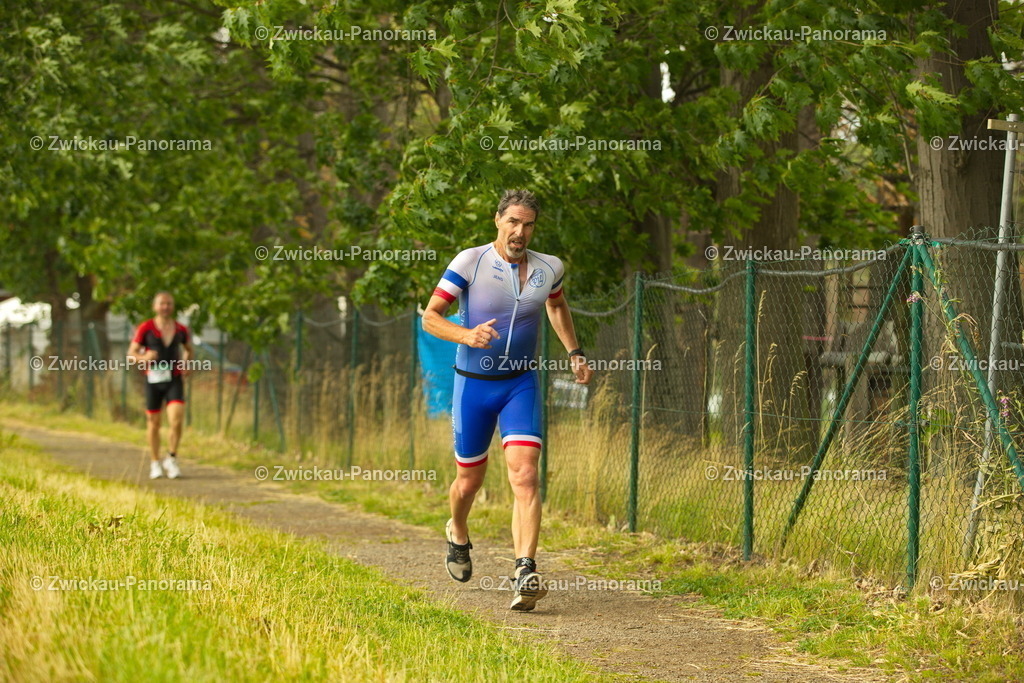 2023_0630_KoberTriathlon_Jeder0699 | Urban. Natur. Panorama. Luftbild. 
Der Bildershop für aufregende Perspektiven!
Für Deko, Wandbild und Kalender!
Wir bringen LED-Bilder zum Leuchten!
