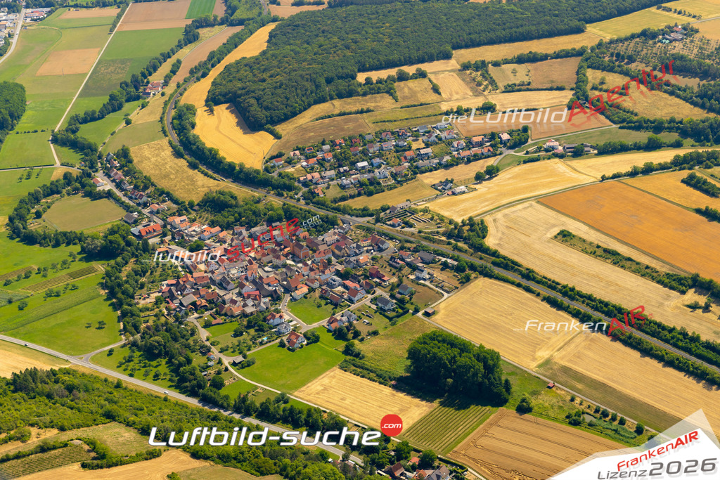 Das Luftbild zeigt : Reuchelheim Arnstein - Die Luftaufnahme wurde 2023 vom UL-Flugzeug aus erstellt ( keine Drohne ) - Hochauflösende Luftaufnahme - Für grossformatige Ausdrucke geeignet. Die Geschenkidee !Mit Lizenz und Bildrechte bestellbar