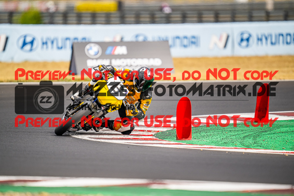 MaZZes_FotoMatrix_220625_1059 | TWINCUP