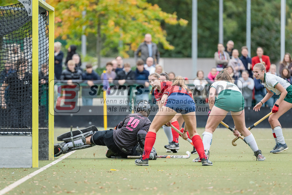 HK_20231022_106062 | Finale Deutsche Meisterschaft Feld WU16 Uhlenhorst Mülheim - Düsseldorfer HC am 22.10.2023 DHC, Düsseldorf ,