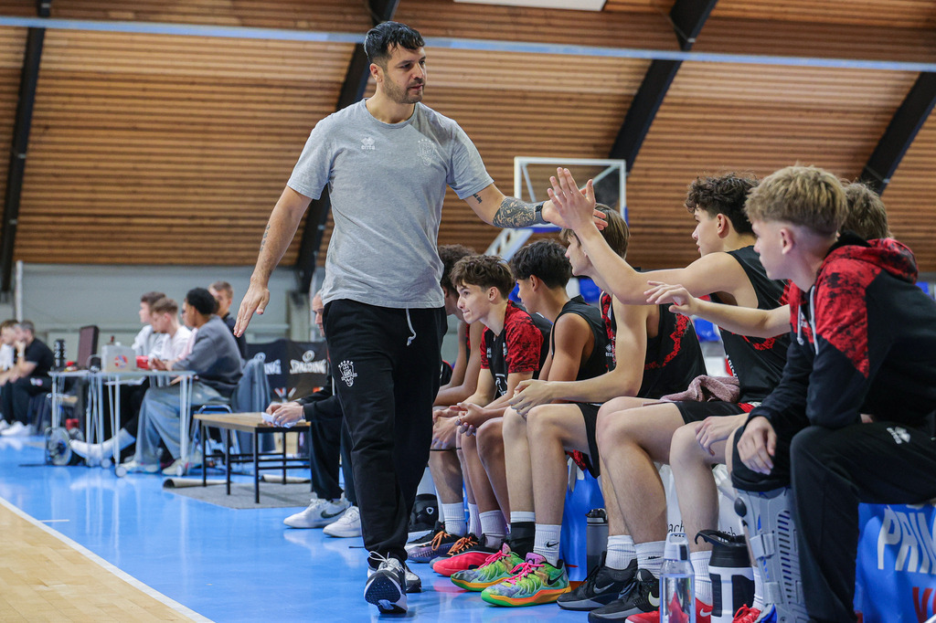 JBBL BAYER GIANTS @ BBV Rheinstars Köln-11 | Fotos von Basketballspielen aus dem Raum NRW fotografiert von Gero Mueller-Laschet und Daniel Schaefer - Realisiert mit Pictrs.com