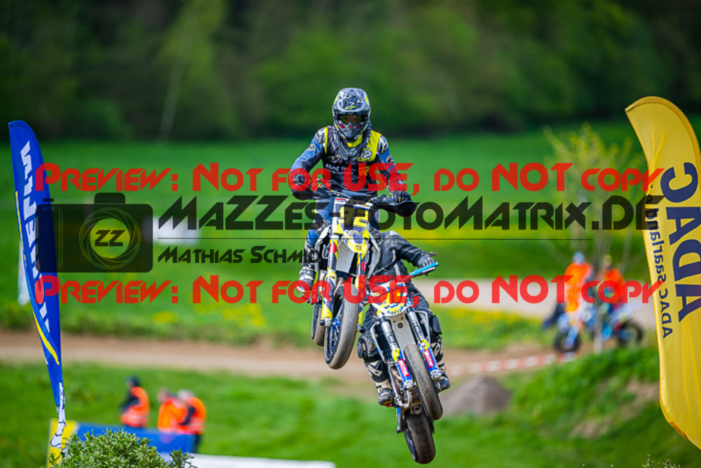 MaZZes_FotoMatrix_230506_0457 | S2