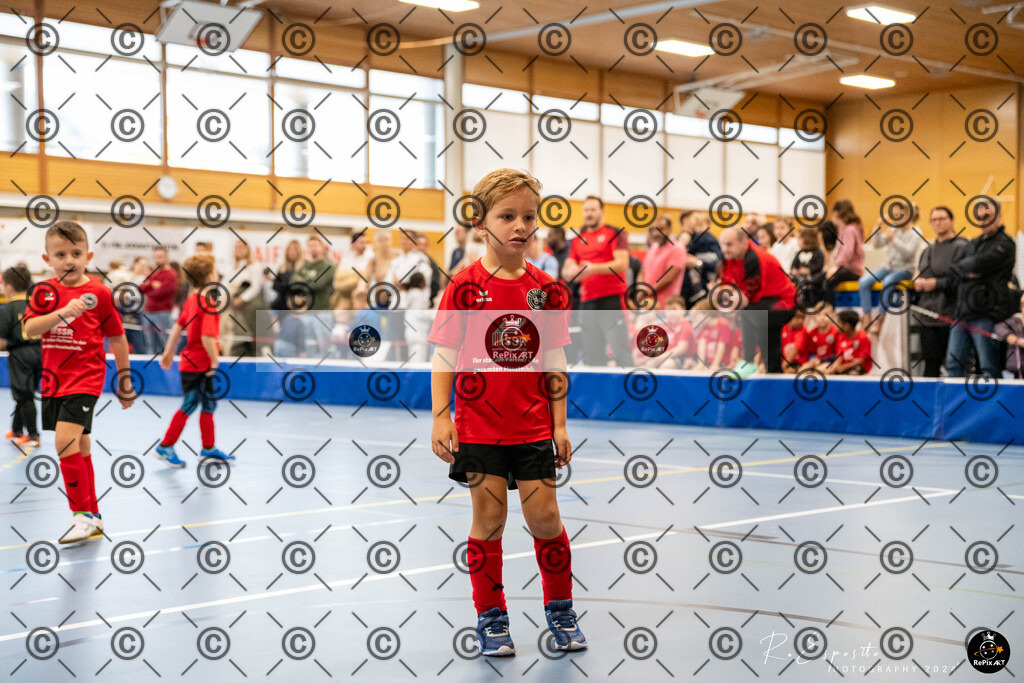 20241124_FCR-Hallenturnier-G_1_015 | Sport und Naturfotografie von Roberto Esposito zeigt echte Momente Bewegung und die Schönheit der Natur. Ausdrucksstarke Bilder schaffen Emotionen.