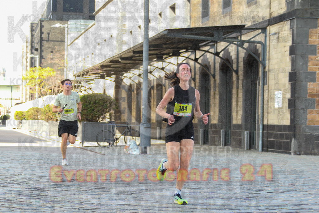 250920_1449_EV4_7191 | Sportfotografie im Rhein-Sieg Kreis, Köln, Bonn, NRW, Rheinland Pfalz, Hessen, etc. Unser Tätigkeitsfeld umfasst den Laufsport vom Volkslauf über den Marathon, Duathlon, Triathon bis zum Ultralauf wie Kölnpfad Ultra oder Schindertrail.
